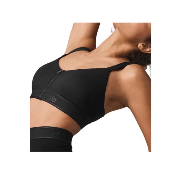EUC Alo Yoga Alosoft Molded Showcase Zip Front Sport Bra Black Size XS - Picture 1 of 9